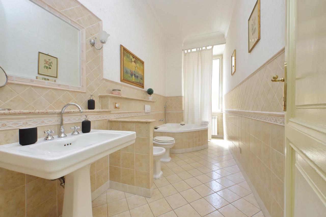 Divine Vatican View Apartment Рим Экстерьер фото