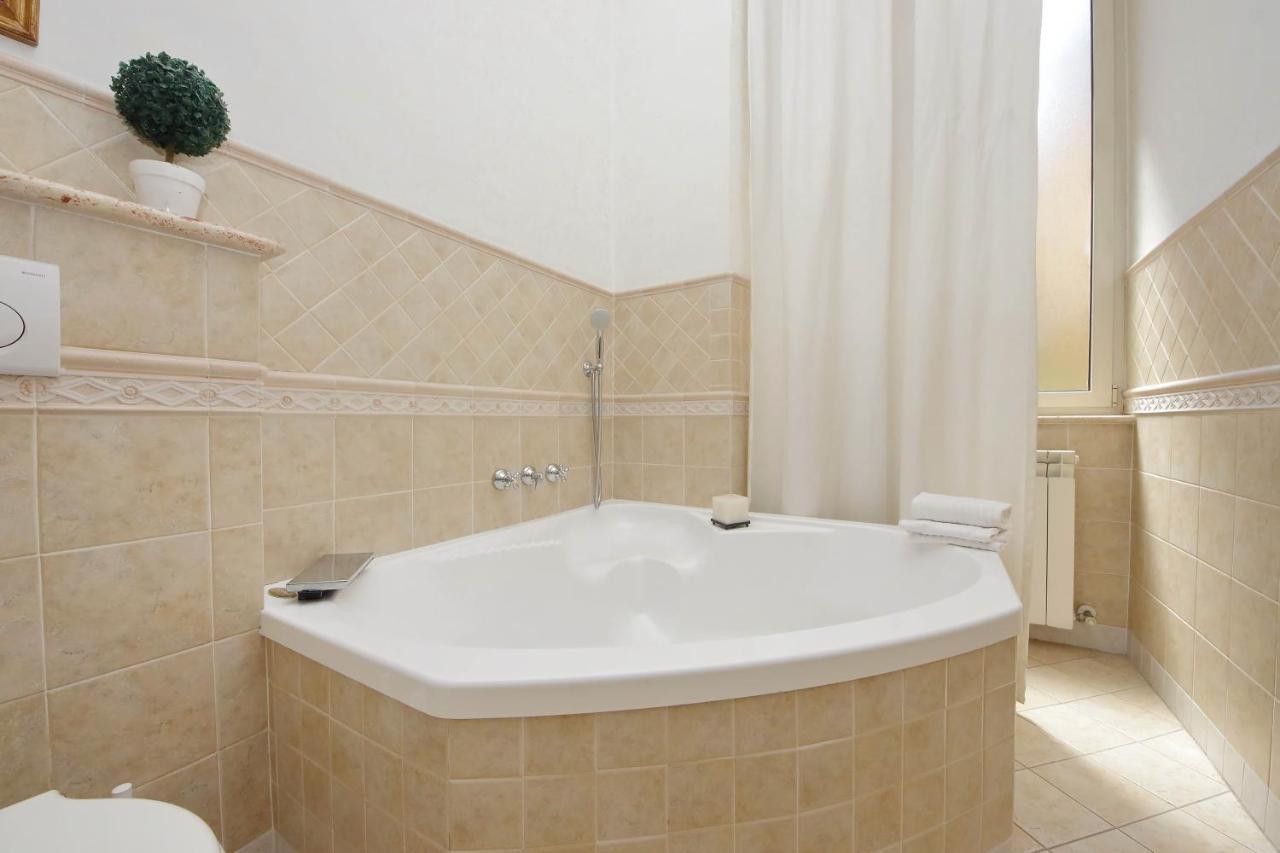 Divine Vatican View Apartment Рим Экстерьер фото